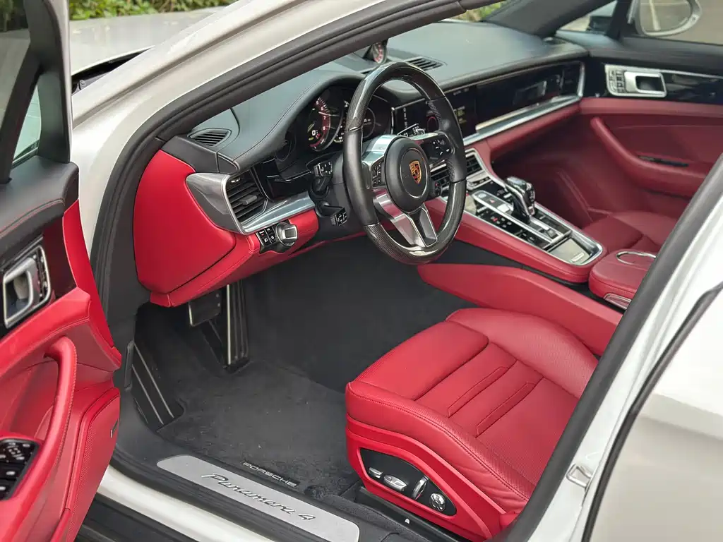 Porsche Panamera Hybrid 2019 — фото 10