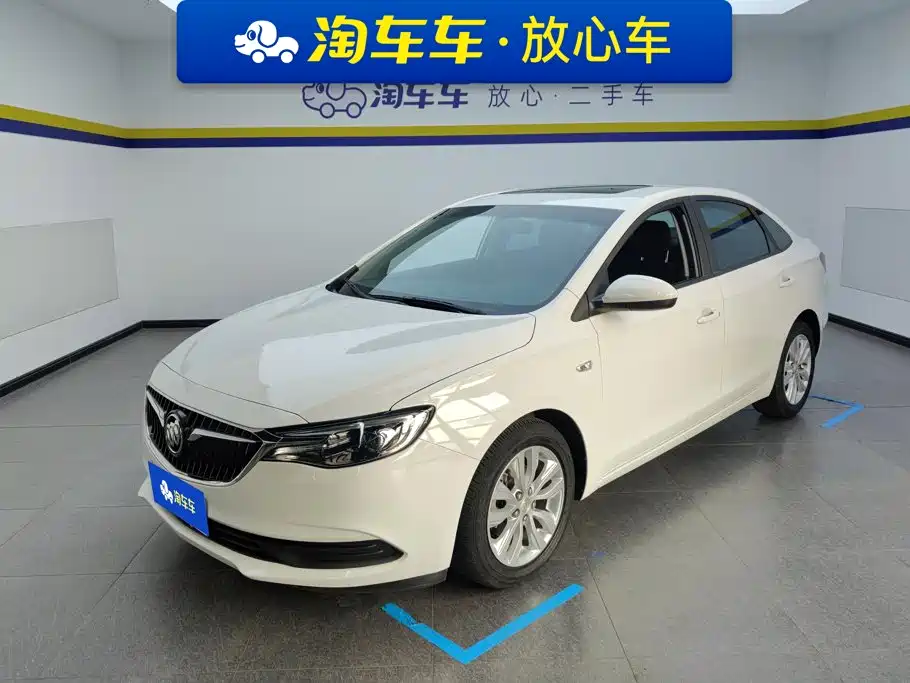 Buick Excelle GT 2022 — фото 1