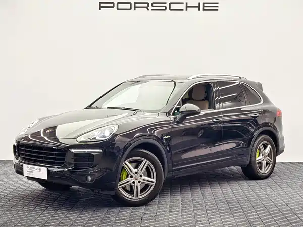 Porsche Cayenne New Energy 2017