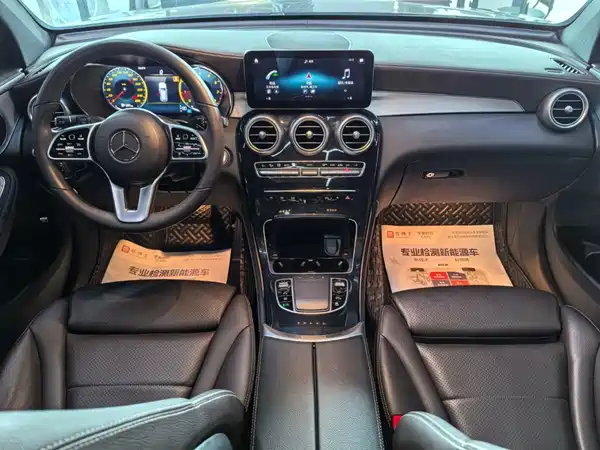 Mercedes-Benz GLC 2022
