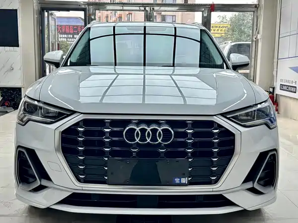 Audi Q3 2023