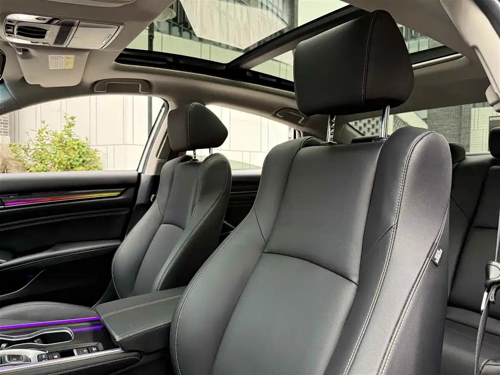 Honda Accord 2023 — фото 15