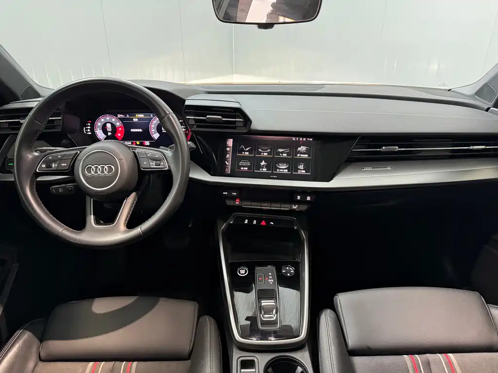 Audi A3 2022 — фото 14