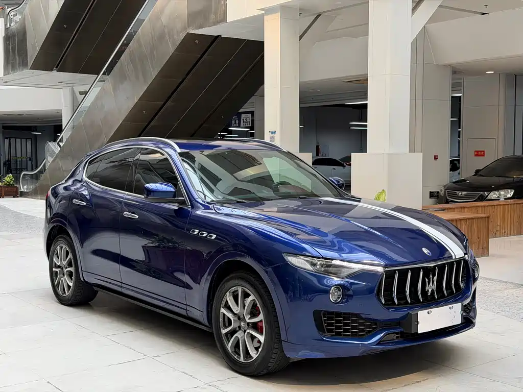 Maserati Levante 2018 — фото 3