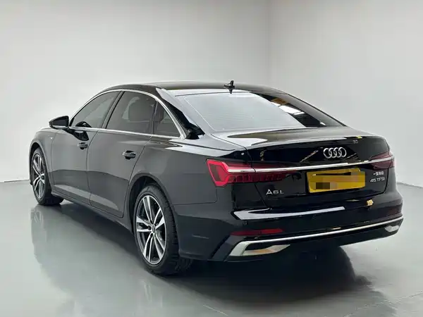 Audi A6L 2024