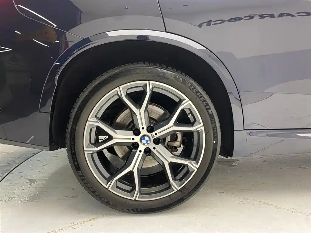 BMW X5 2023 — фото 11