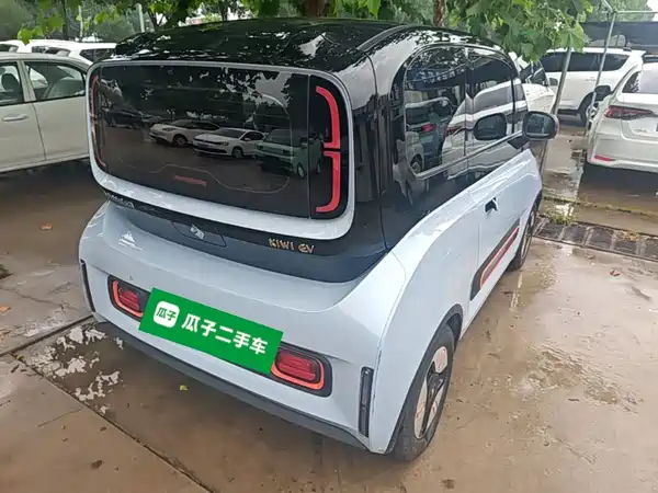 Baojun Kiwi EV 2021