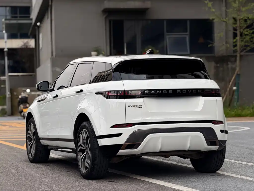 Land Rover Evoque 2020 — фото 7