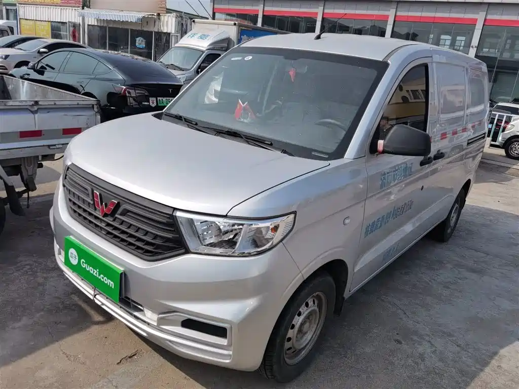Wuling Hongguang V 2023 — фото 2