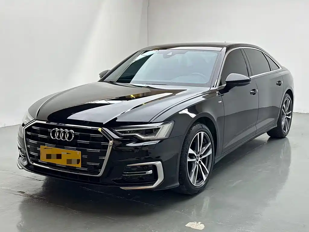 Audi A6L 2024 — фото 1