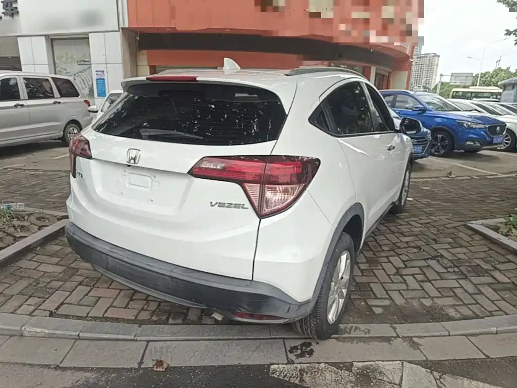 Honda Vezel 2018 — фото 7