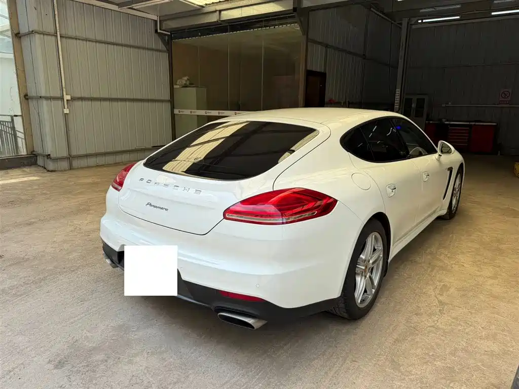Porsche Panamera 2014 — фото 7