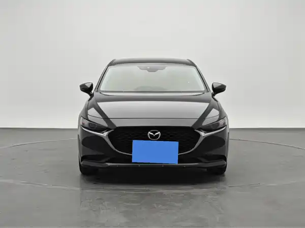 Mazda 3 Axela 2023