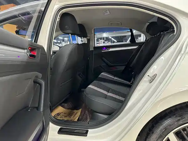 Volkswagen Lamando 2019