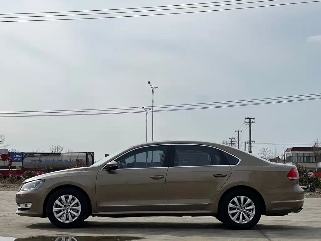 Volkswagen Passat 2015 — фото 18
