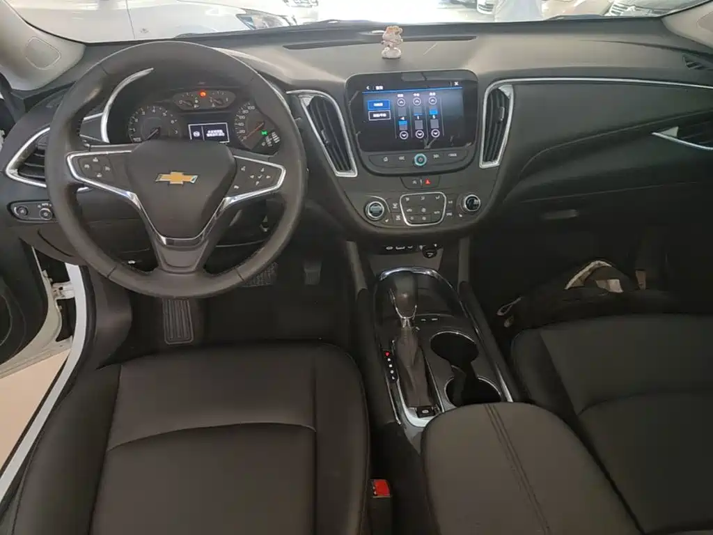 Chevrolet Malibu XL 2022 — фото 10