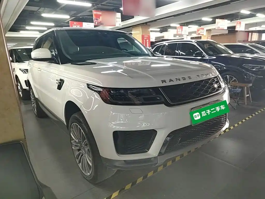 Land Rover Range Rover Sport New Energy 2021 — фото 22