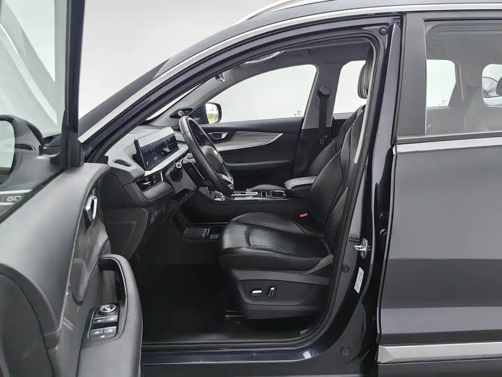 Chery Tiggo 8 PLUS 2023 — фото 10
