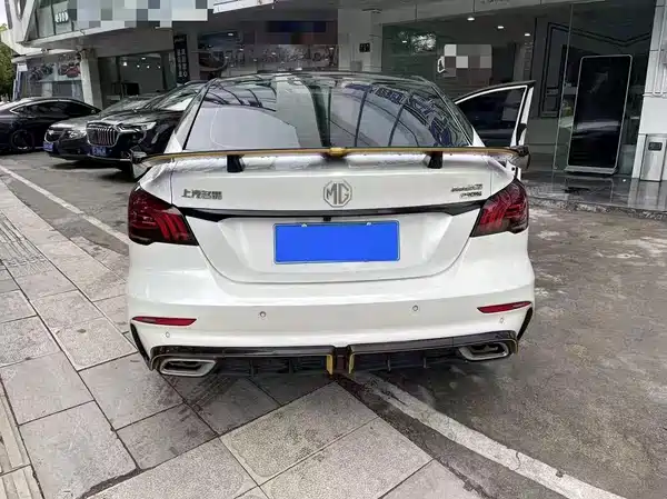 MG MG6 2022