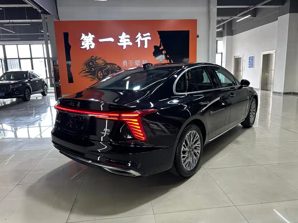 Hongqi H5 2023 — фото 3