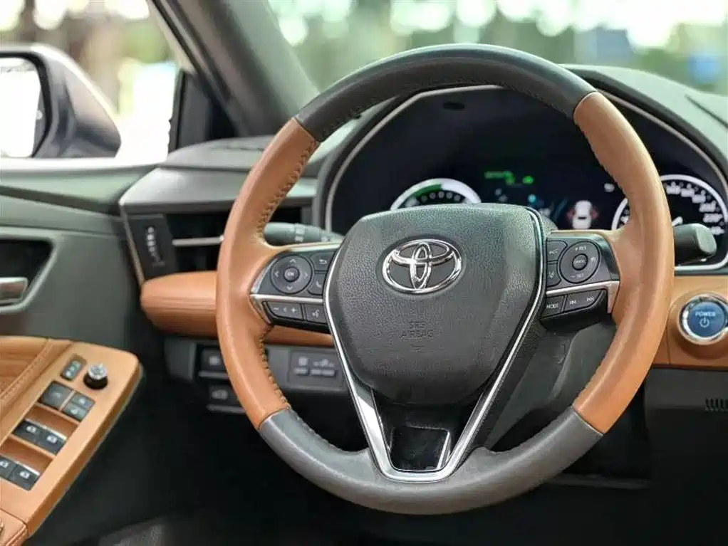Toyota Avalon 2021 — фото 12