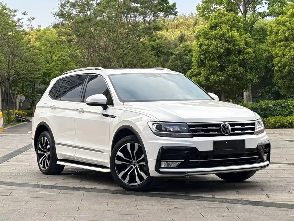 Volkswagen Tiguan L 2021 — фото 3