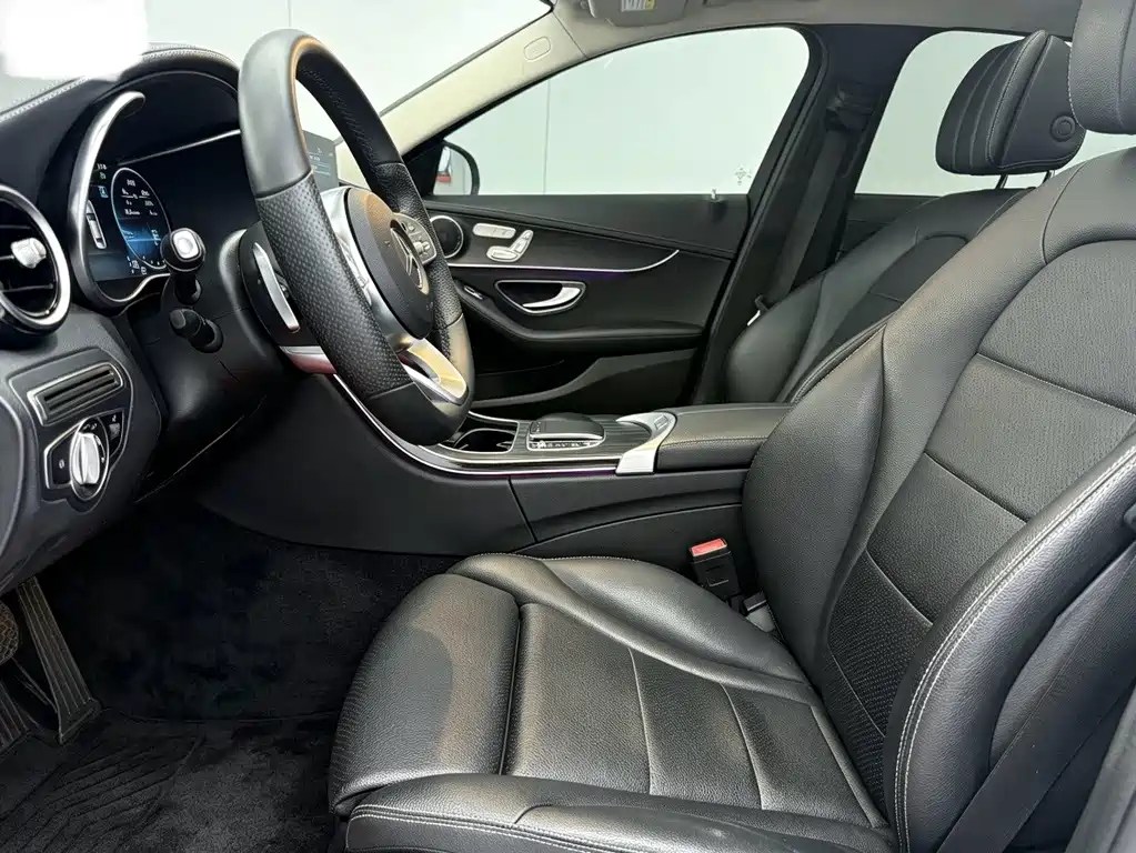 Mercedes-Benz C-Class 2020 — фото 4