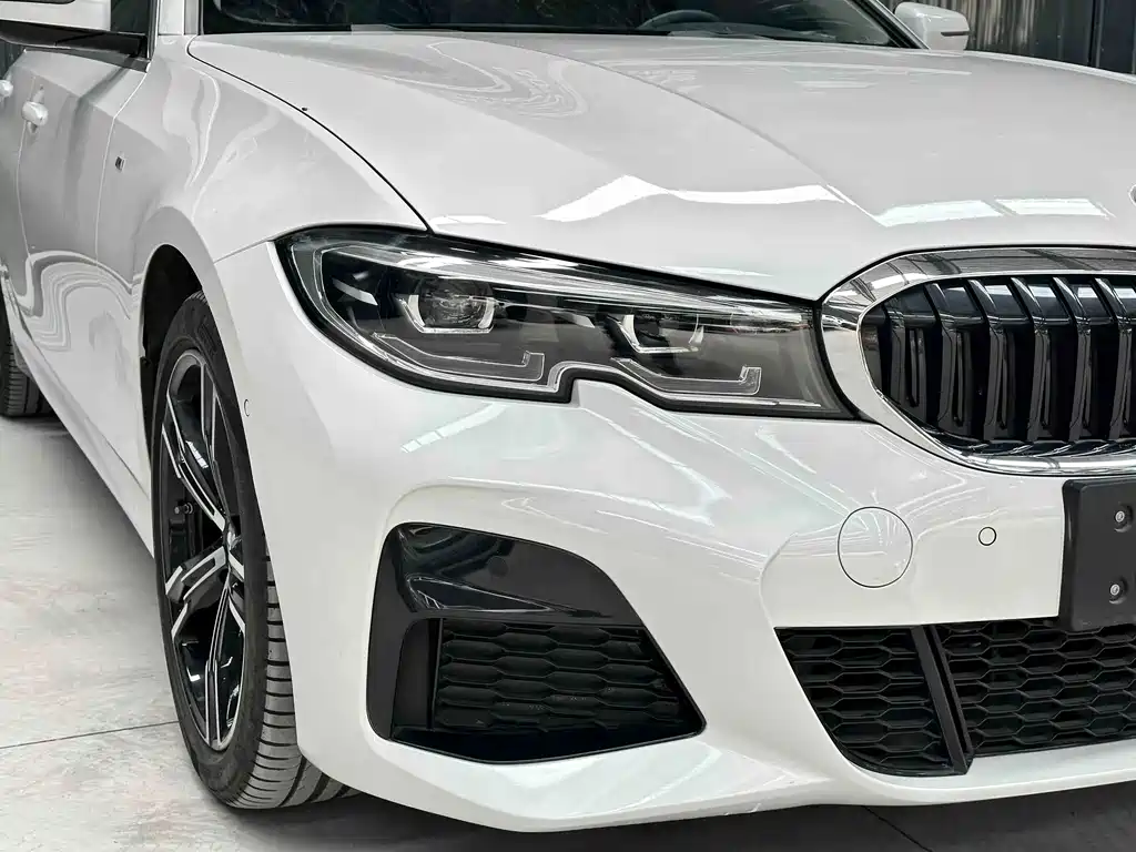 BMW 3 Series 2022