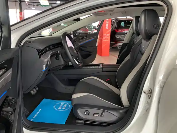 Volkswagen ID.7 VIZZION 2025