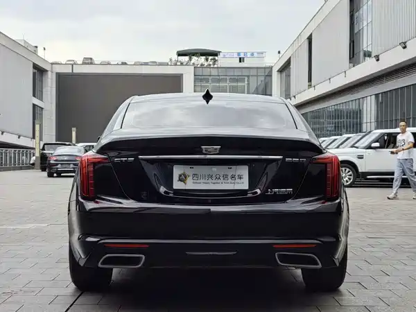 Cadillac CT5 2023