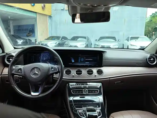 Mercedes-Benz E-Class 2017