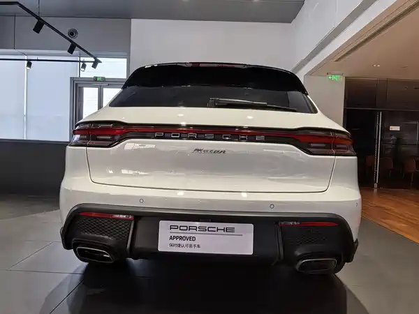 Porsche Macan 2023