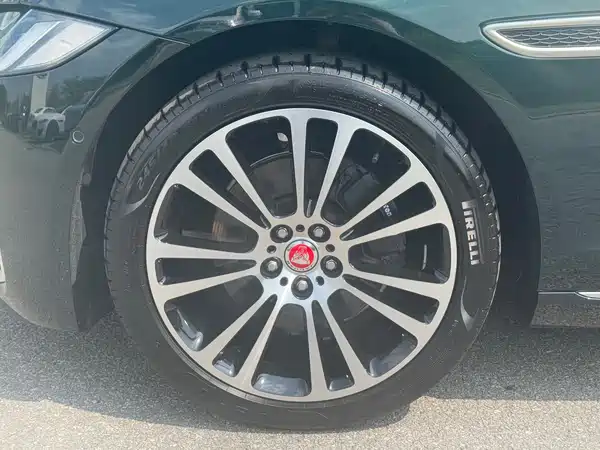 Jaguar XFL 2025