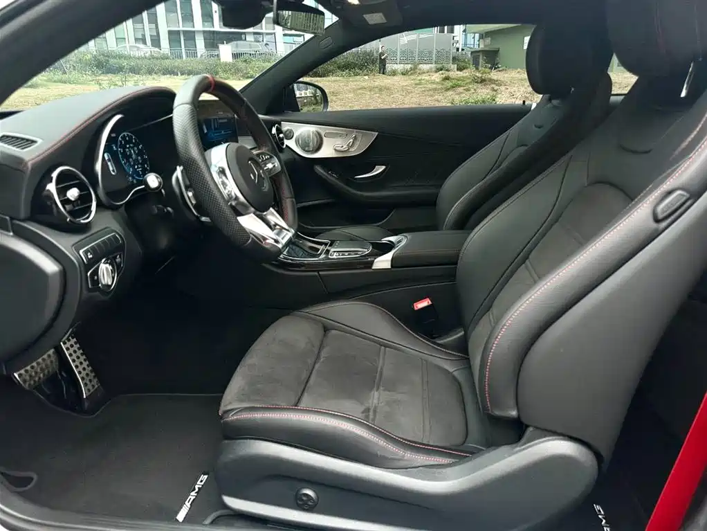 Mercedes-Benz C-Class AMG 2022 — фото 11