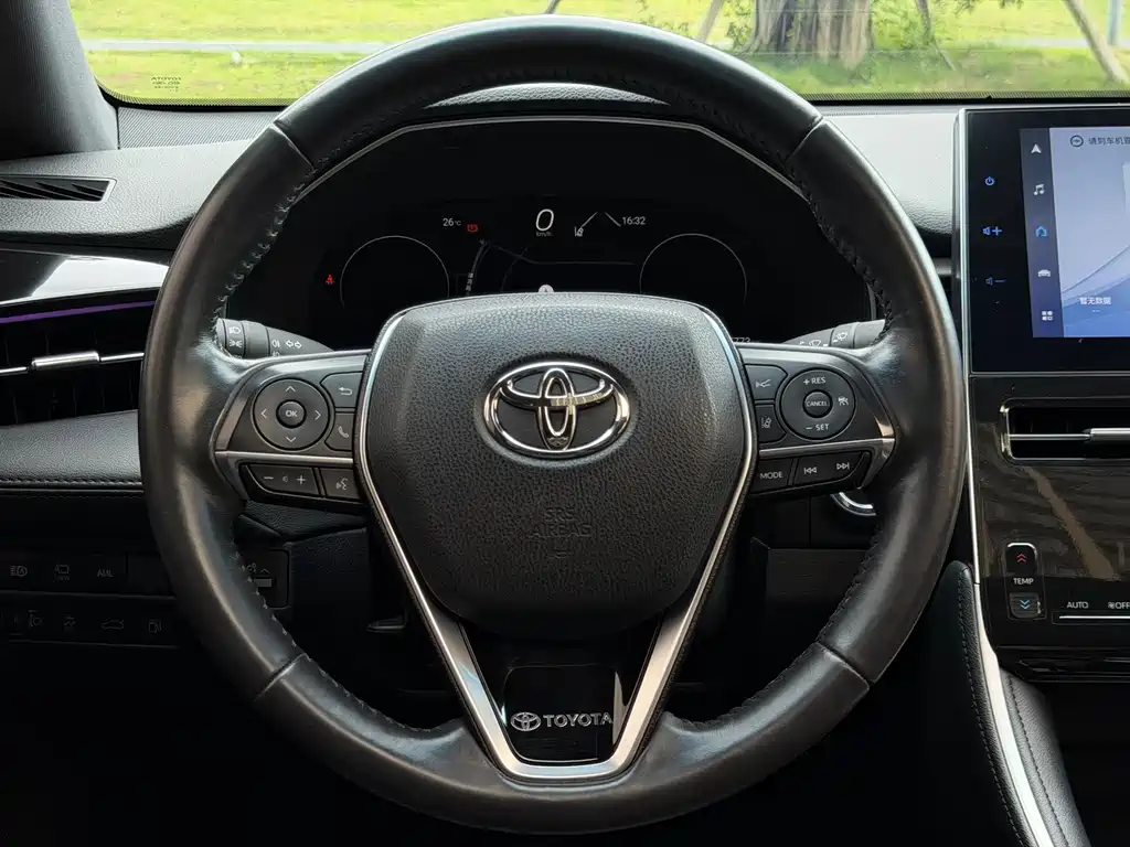 Toyota Avalon 2023 — фото 11