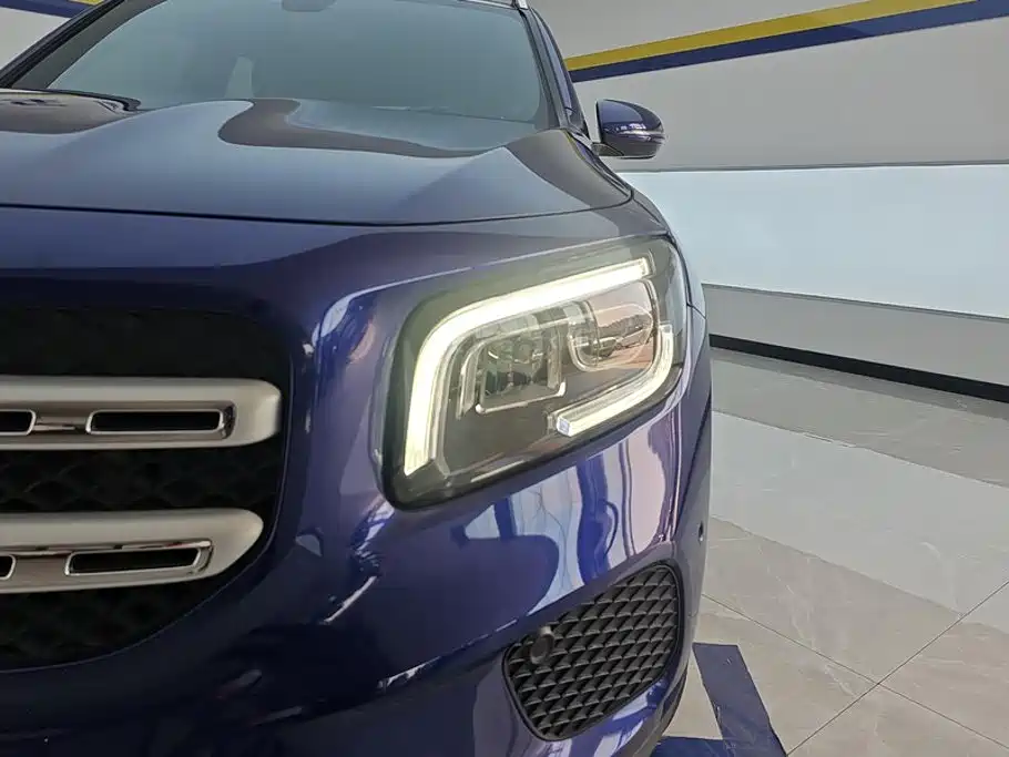 Mercedes-Benz GLB 2020