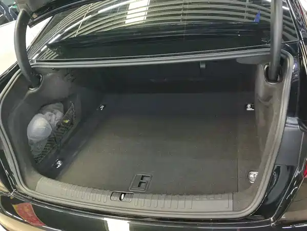 Audi A6L 2021