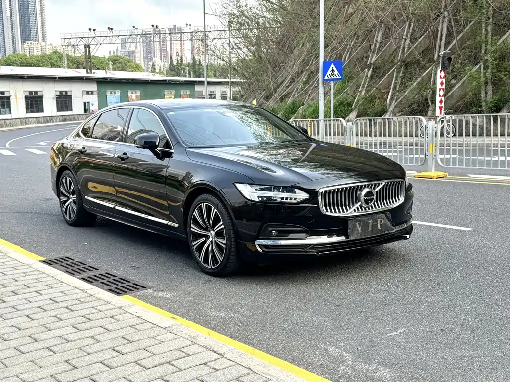 Volvo S90 2024 — фото 3