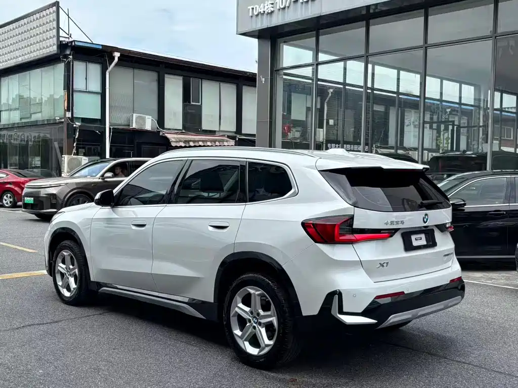 BMW X1 2023 — фото 12