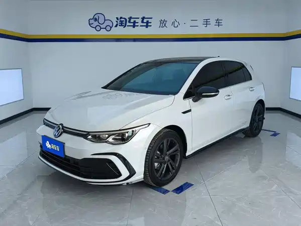 Volkswagen Golf 2024