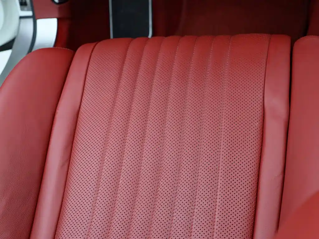Bentley Continental 2019 — фото 18