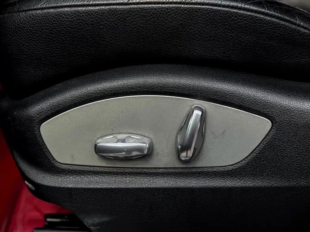Porsche Cayenne 2014 — фото 17