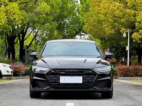 Audi A7L 2023