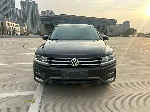 Volkswagen Tiguan L 2019