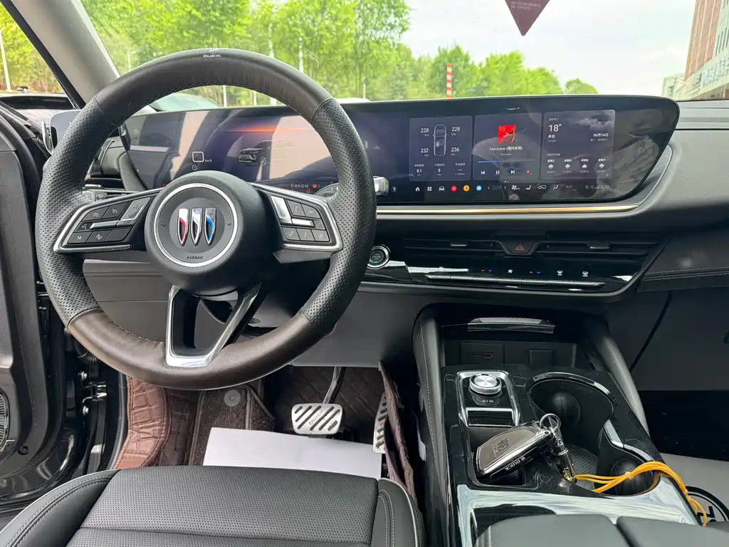 Buick Envision Plus 2025 — фото 12