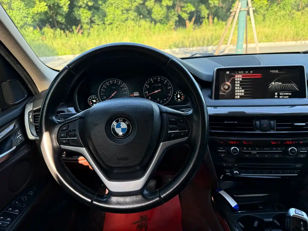 BMW X5 2016 — фото 14