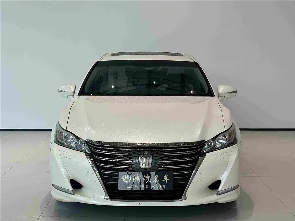 Toyota Crown 2019 — фото 2