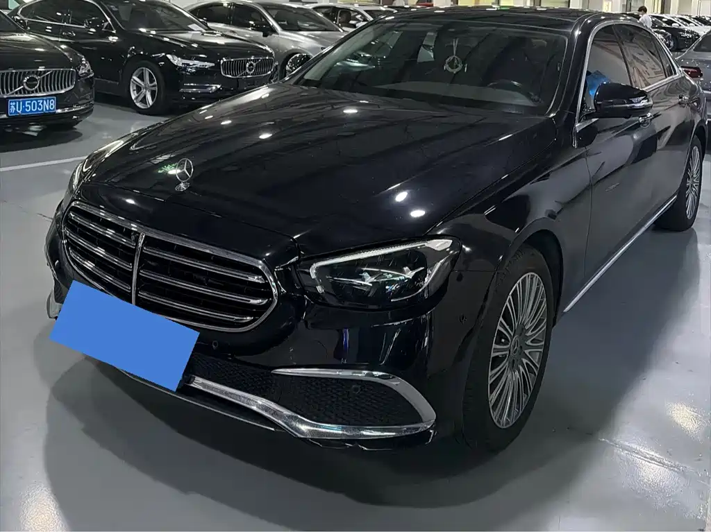 Mercedes-Benz E-Class 2023