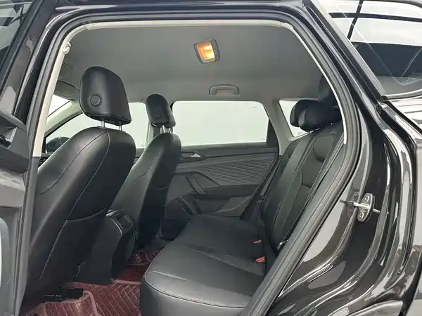 Volkswagen Tharu 2023