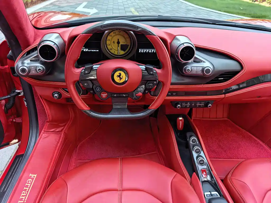 Ferrari F8 2021 — фото 41